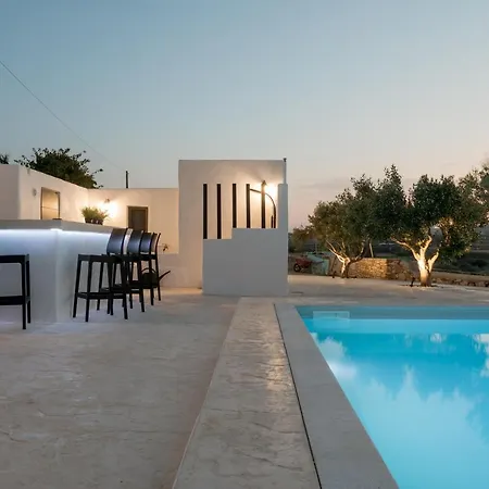Calm House * Naousa (Paros)